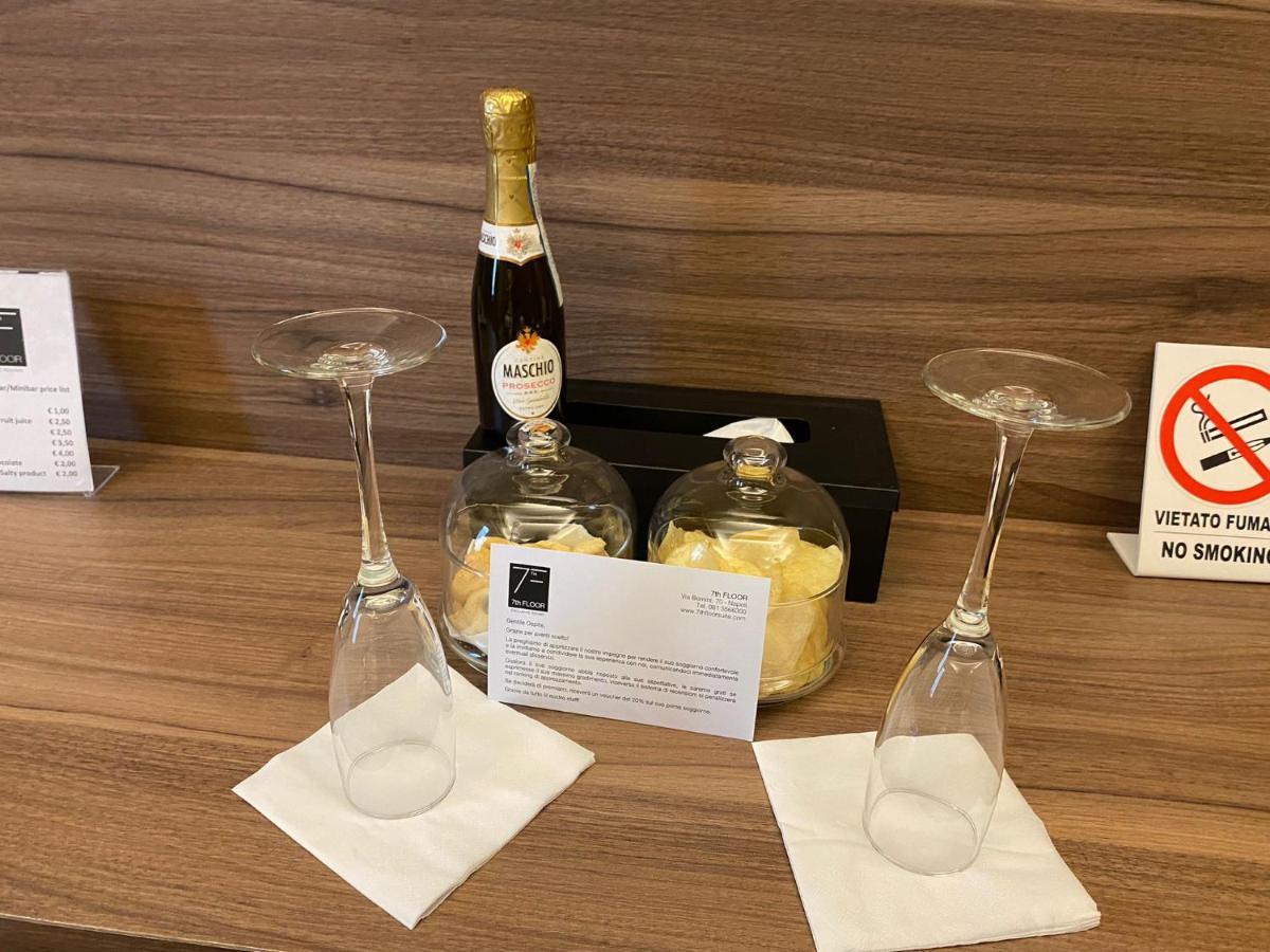7Th Floor Suite Наполи Екстериор снимка