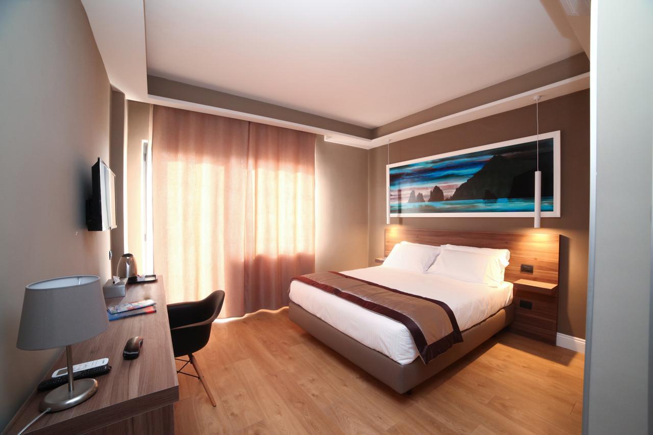 7Th Floor Suite Наполи Екстериор снимка